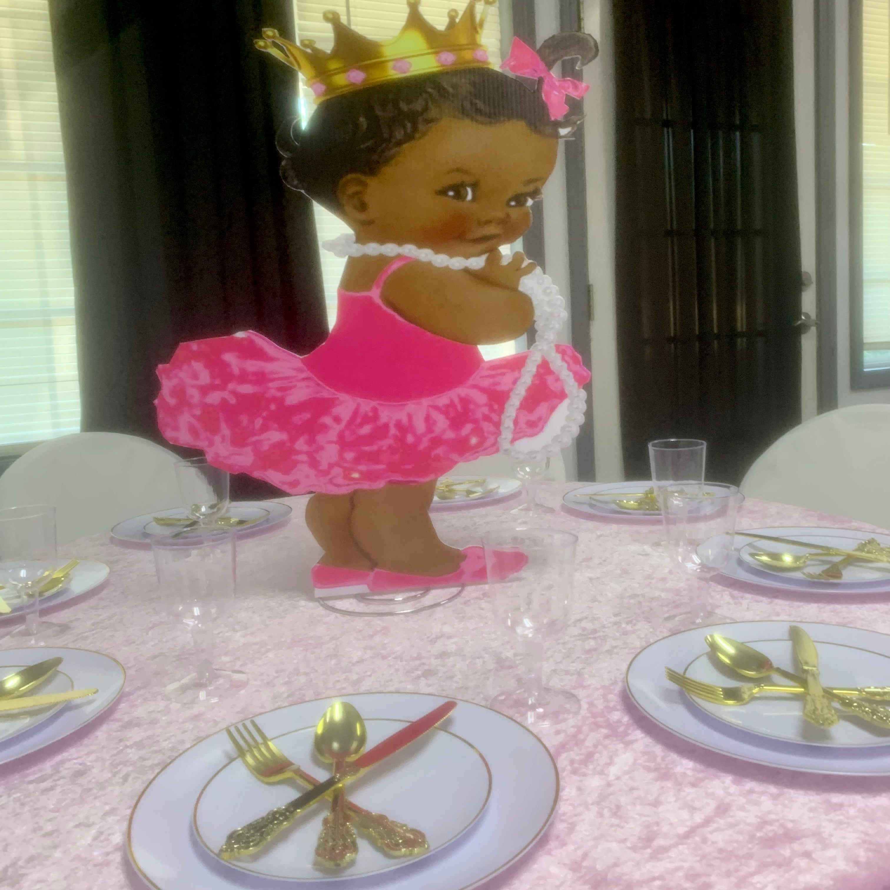 CENTERPIECES