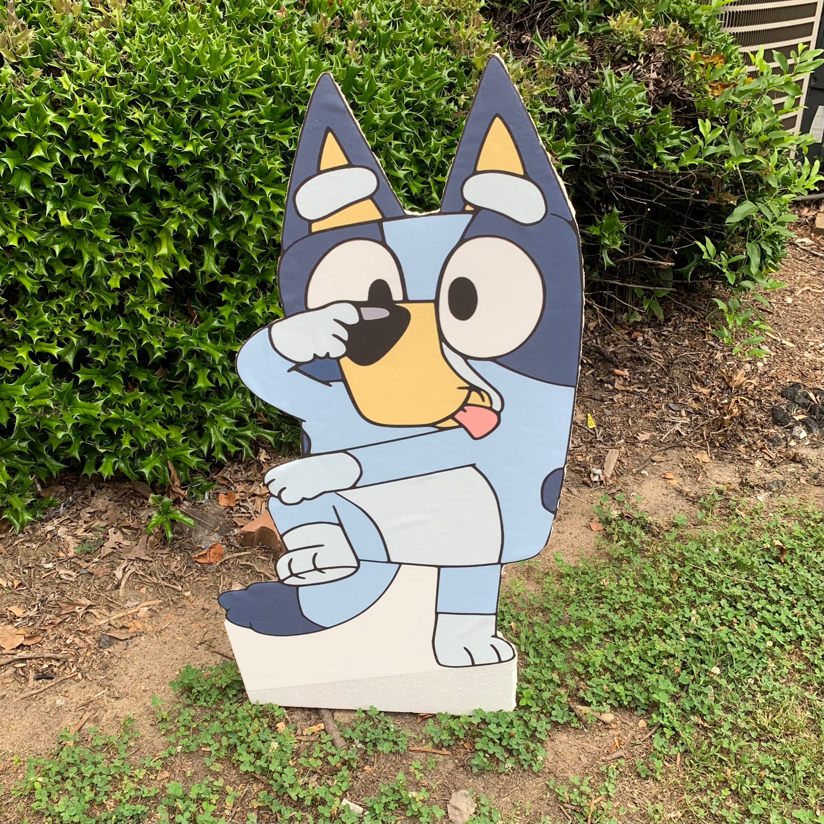 STANDEE
