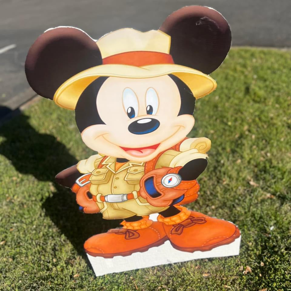 STANDEE