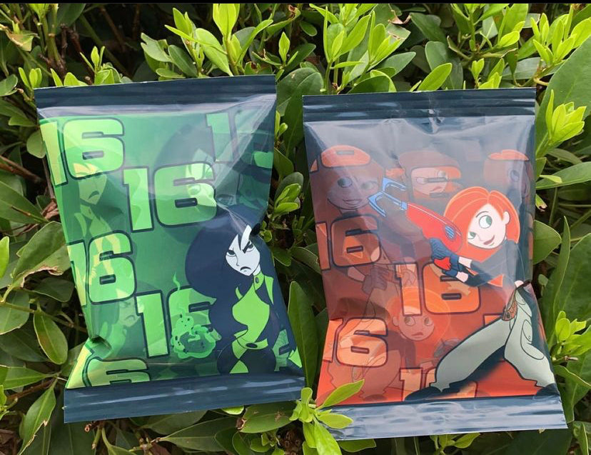 CUSTOM SNACKS