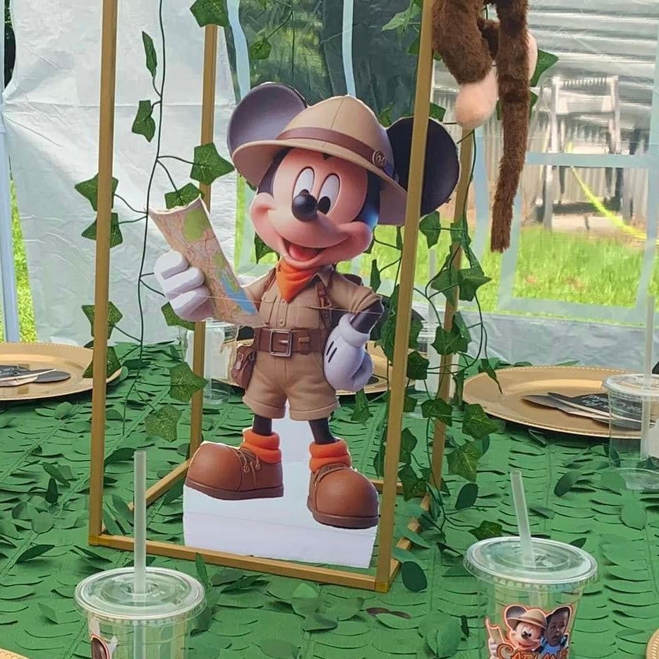 CUSTOM CENTERPIECE