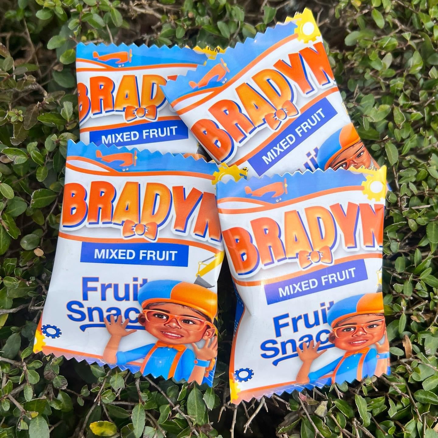 CUSTOM SNACKS